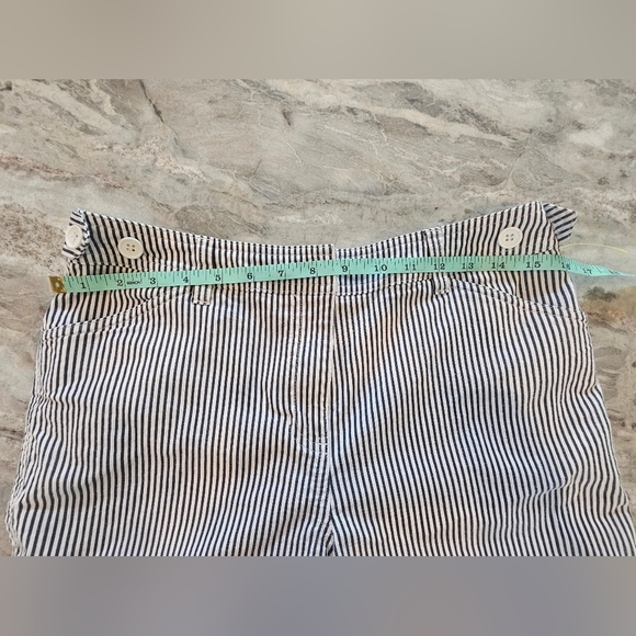 Jones New York Sport Stretch Black White Striped Shorts With Pockets 8 - Picture 11 of 13